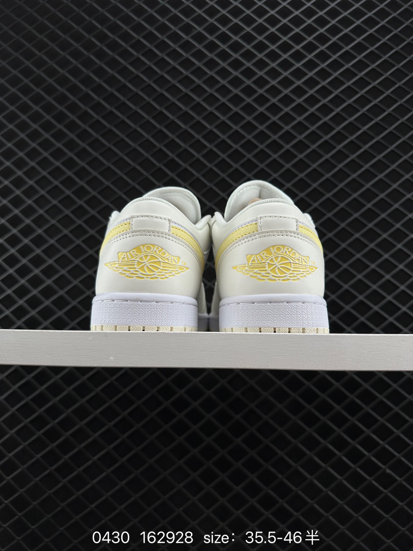 Air Jordan 1 Low AJ1